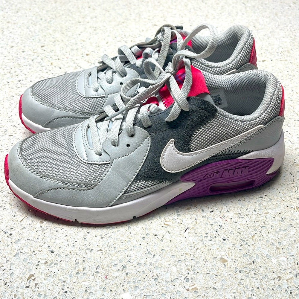 Nike Air size 4